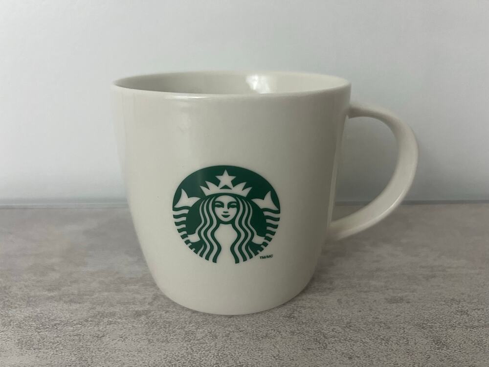 Starbucks Classic 2013 White & Green Coffee Mug Cup 12 oz Siren Logo